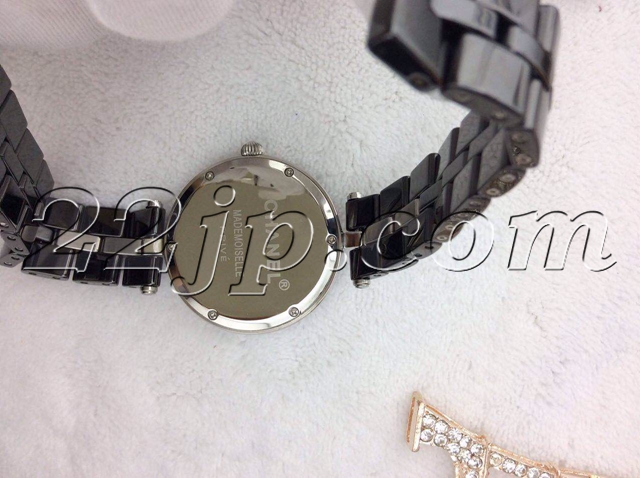 シャネル時計着用イメージ